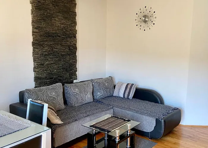 Apartament View & Pool 2 Ni